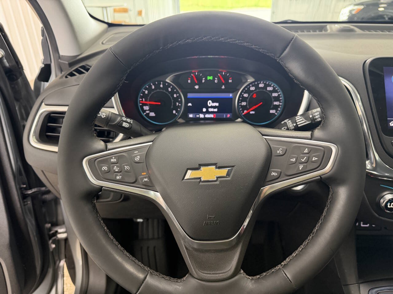 Used 2023 Chevrolet Equinox LT AWD/4WD image 16