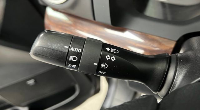 Used 2017 Toyota Tundra Limited w/ Limited Premium Package image 27