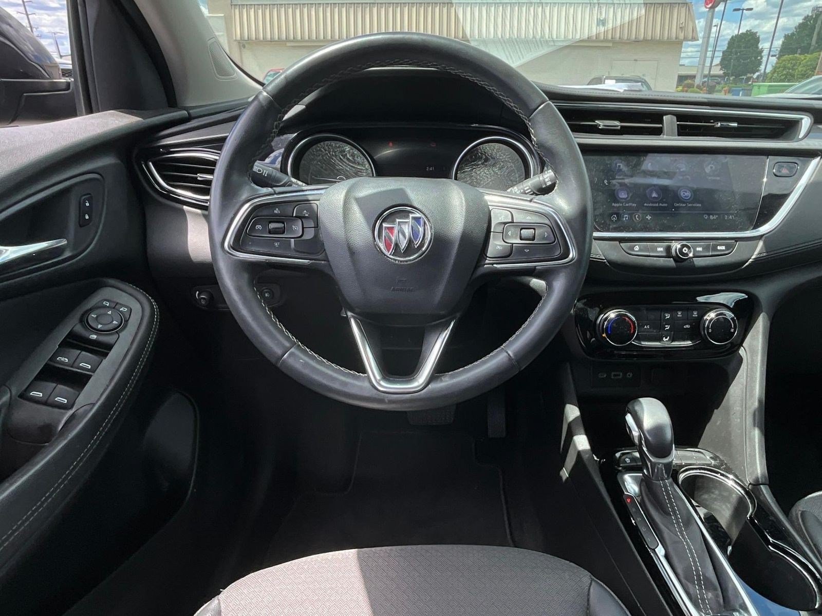 Used 2022 Buick Encore GX Preferred w/ Sport Touring Package FWD image 8