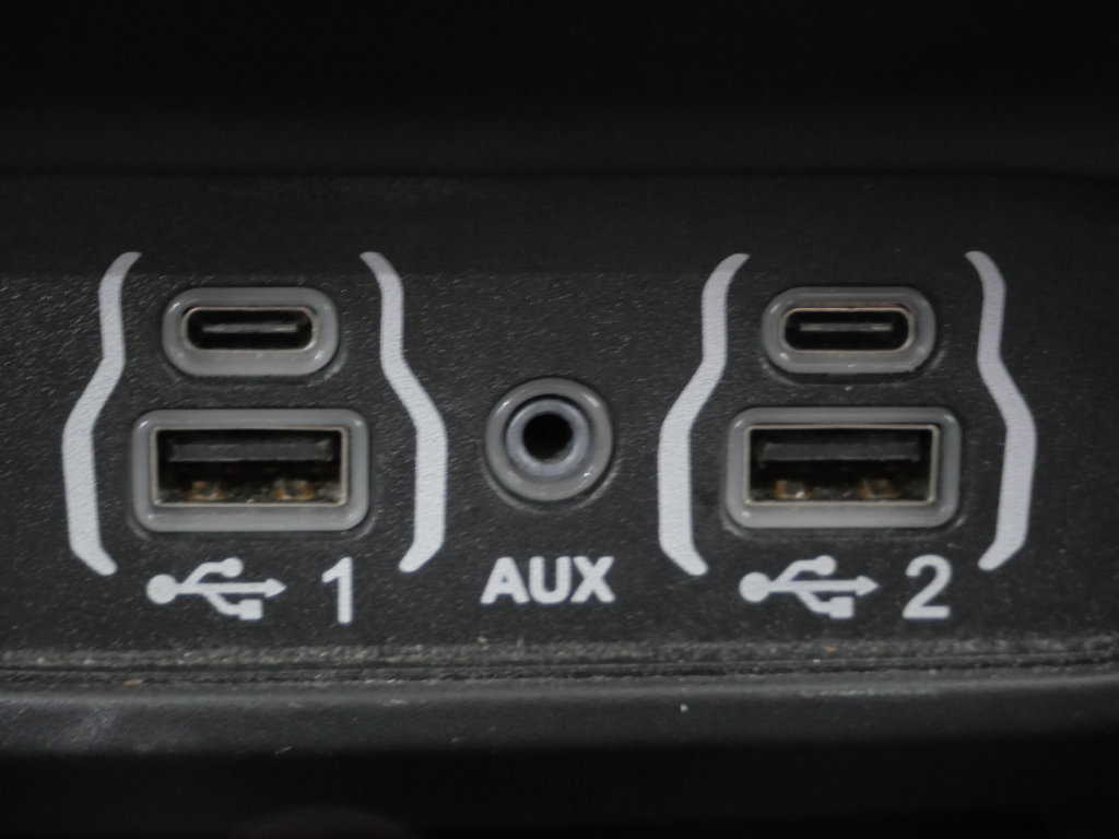 Used 2025 Chrysler Pacifica Select FWD image 21