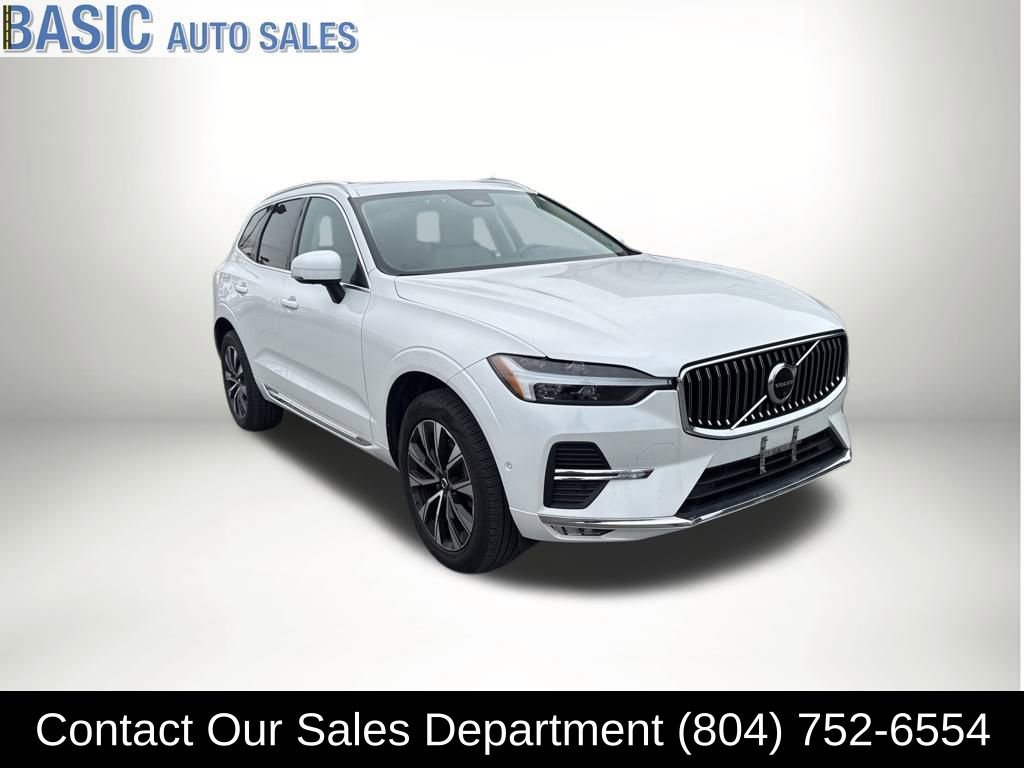Used 2023 Volvo XC60 B5 Plus image 5