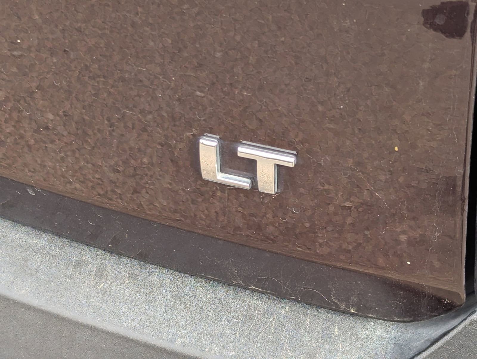Used 2023 Chevrolet Traverse LT FWD image 7