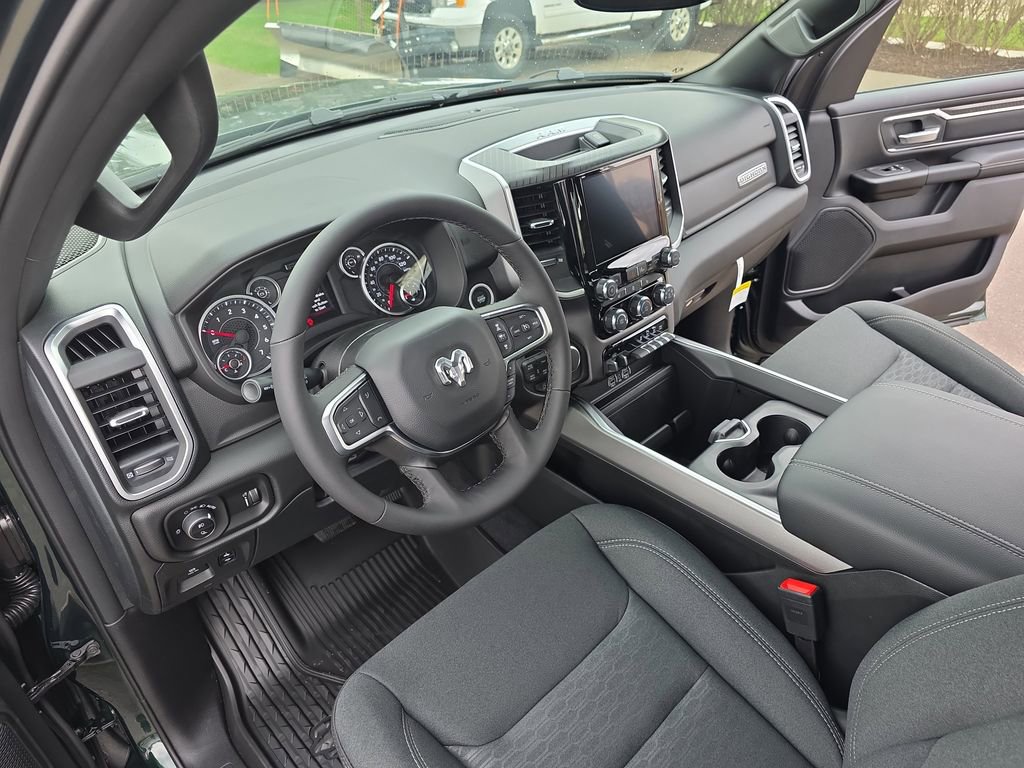 New 2026 RAM 1500 Big Horn AWD/4WD image 15
