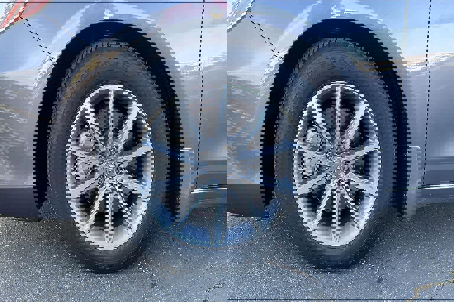 Used 2018 Acura TLX image 12