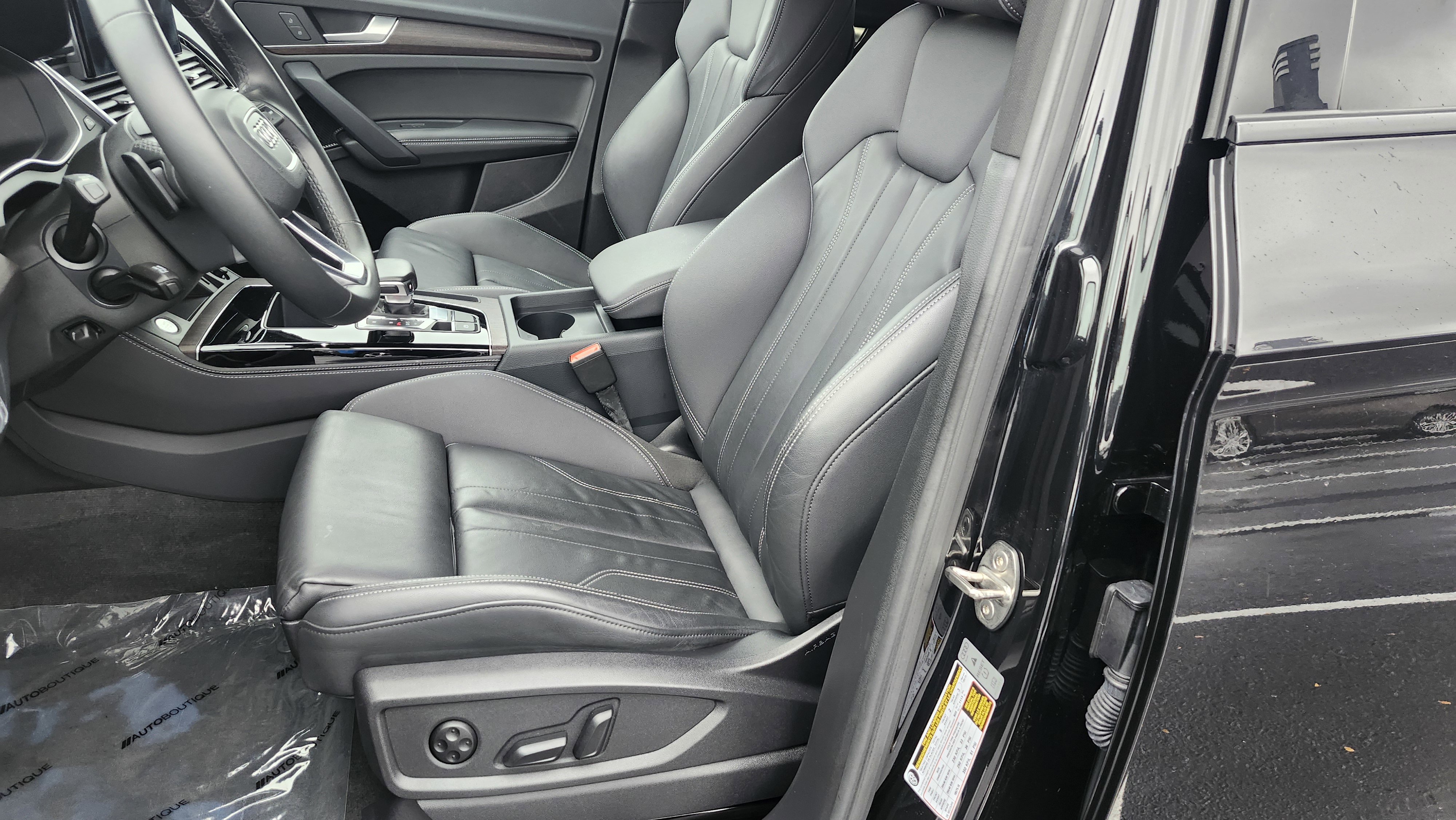 Used 2023 Audi Q5 2.0T Premium Plus w/ Premium Plus Package image 18