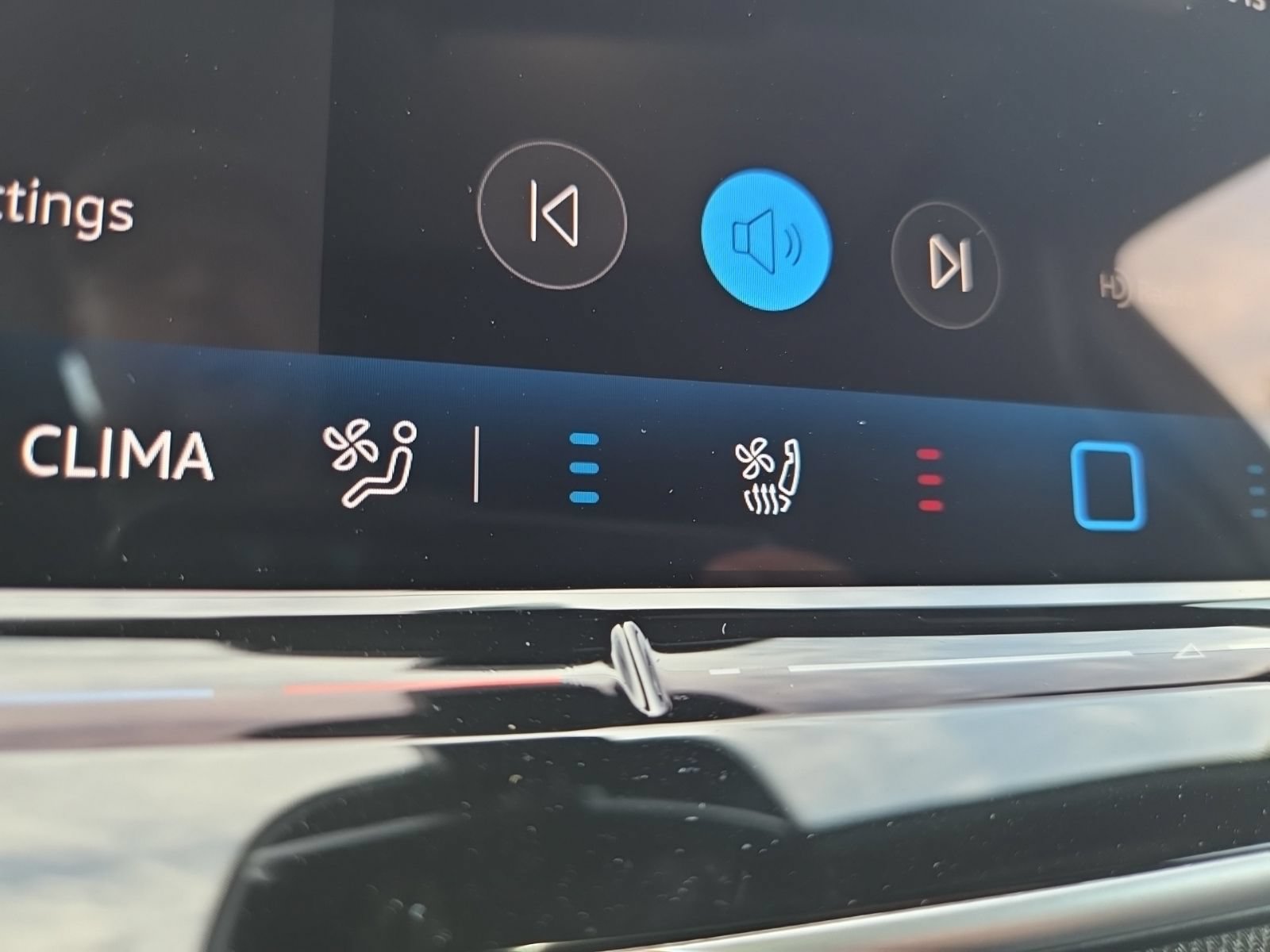 New 2026 Volkswagen Golf AWD/4WD image 25