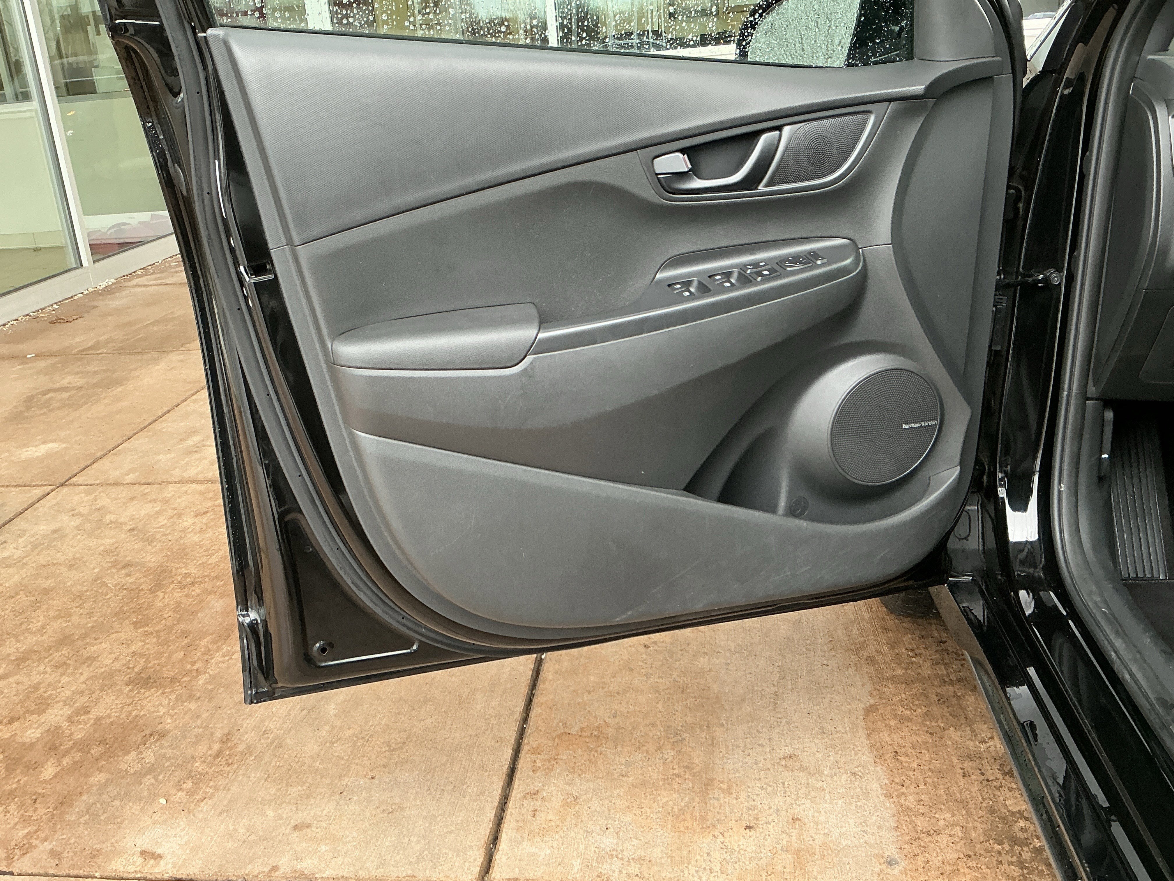 Used 2022 Hyundai Kona N Line w/ Tech Package image 13