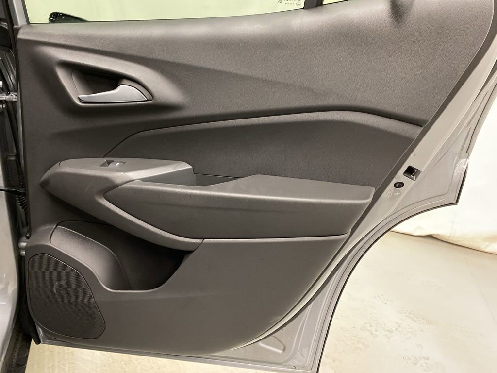 New 2026 Chevrolet Trax LT w/ Driver Confidence Package image 13