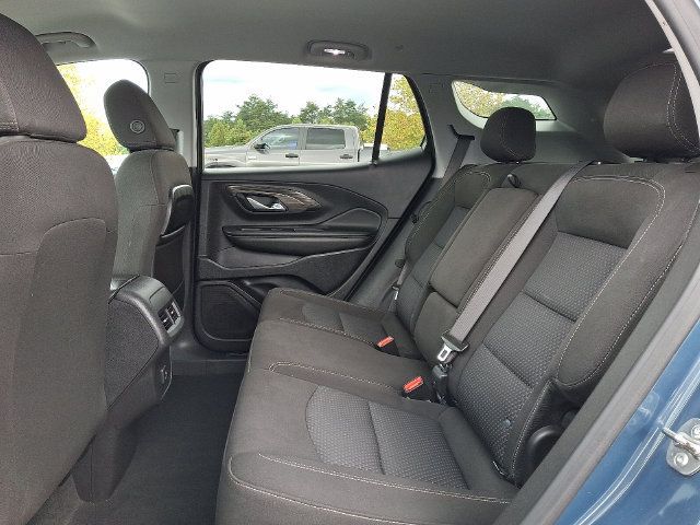Used 2024 GMC Terrain SLE AWD/4WD image 10