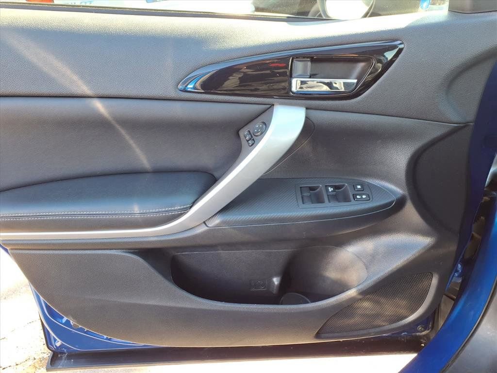 Used 2023 Mitsubishi Eclipse Cross SE image 19