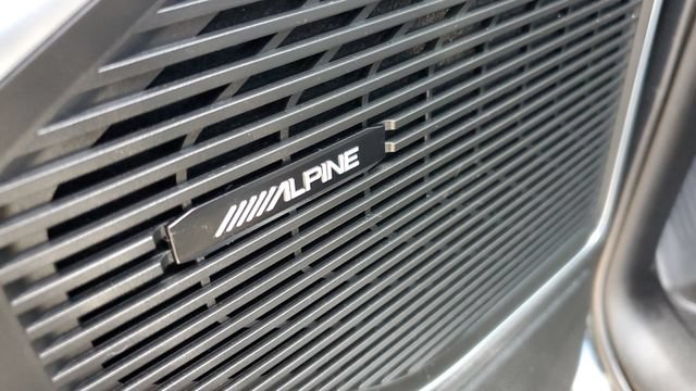 Used 2024 Jeep Wagoneer Series II w/ Convenience Group I AWD/4WD image 8