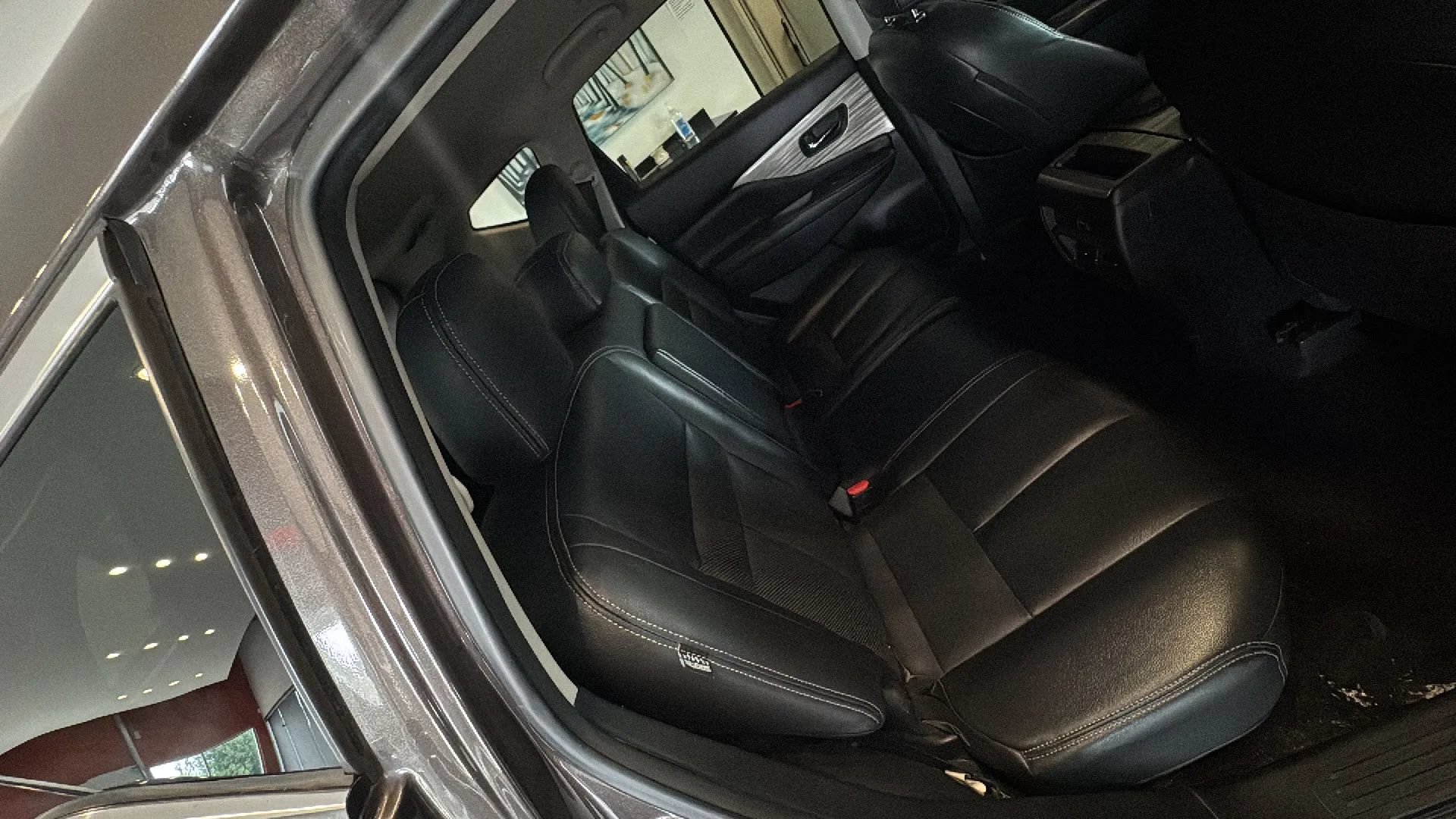 Used 2018 Nissan Murano S FWD image 21
