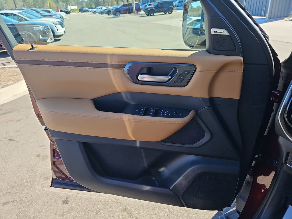 New 2026 Nissan Armada SL w/ Captain's Chari Seat Package RWD image 32