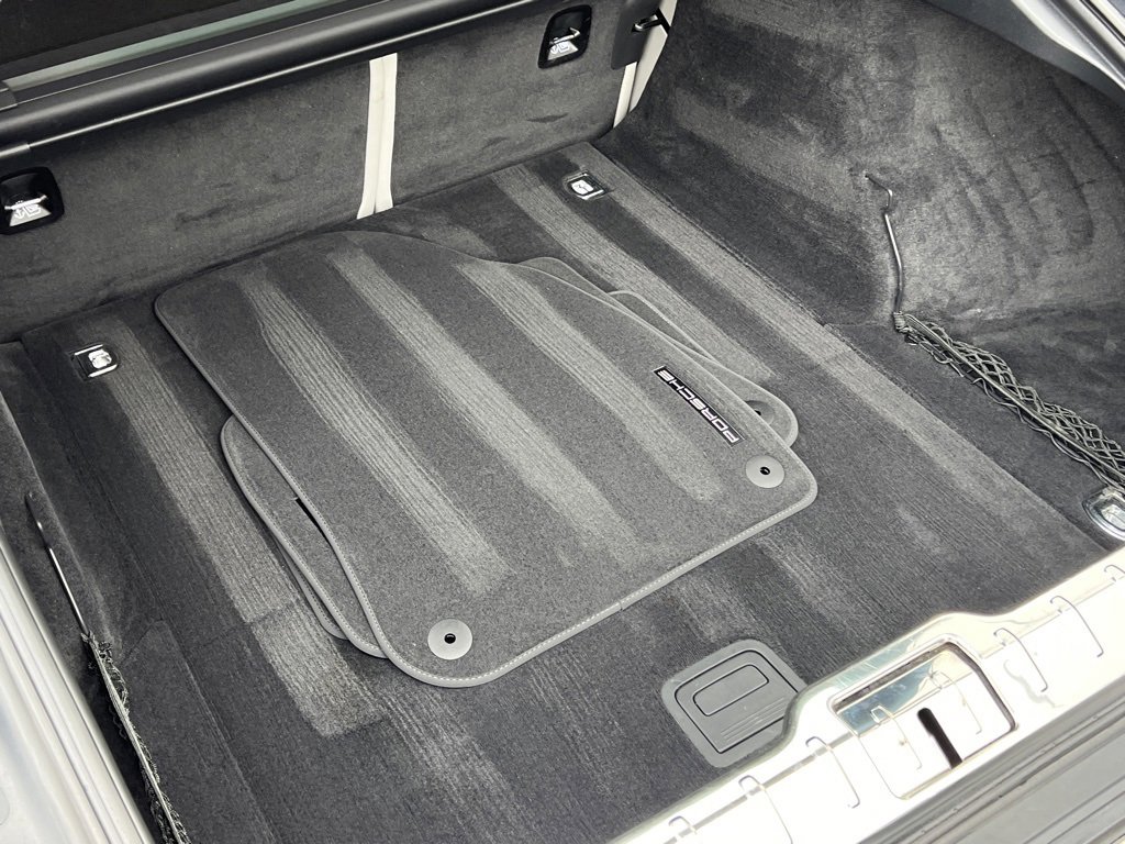 Used 2018 Porsche Panamera Turbo w/ Sportdesign Package image 19