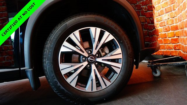 Used 2022 Nissan Rogue SV image 88