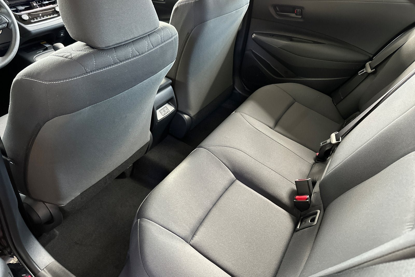 New 2026 Toyota Corolla LE FWD image 9