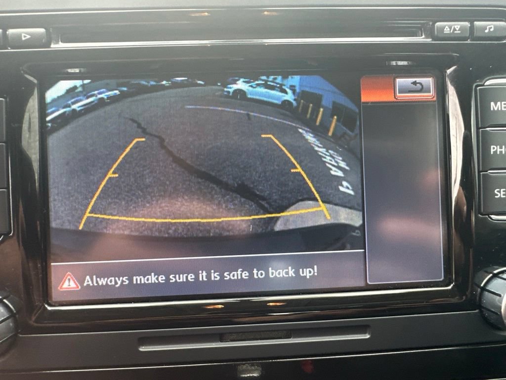 Used 2015 Volkswagen Passat 1.8T SE FWD image 22