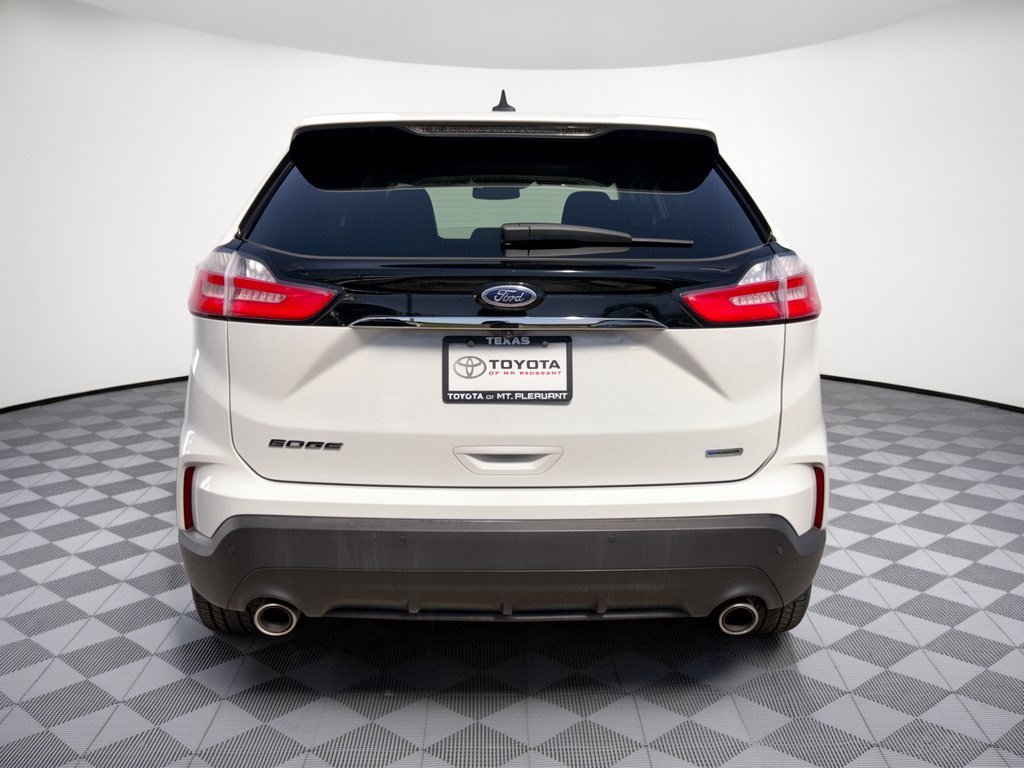 Used 2020 Ford Edge SE FWD image 10