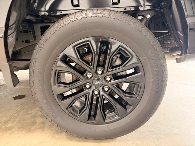 Used 2025 Ford F150 Lariat AWD/4WD image 13