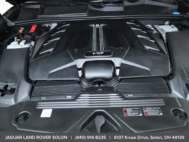 Used 2022 Bentley Bentayga image 36