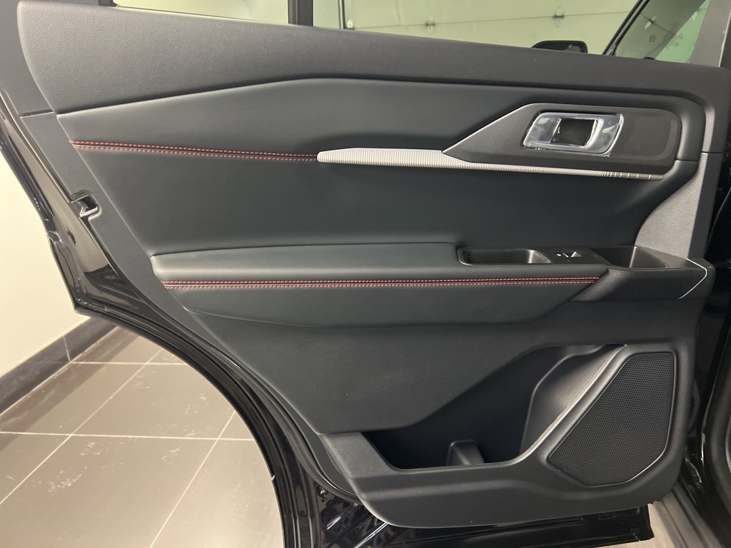 New 2026 Ford Explorer ST-Line image 33