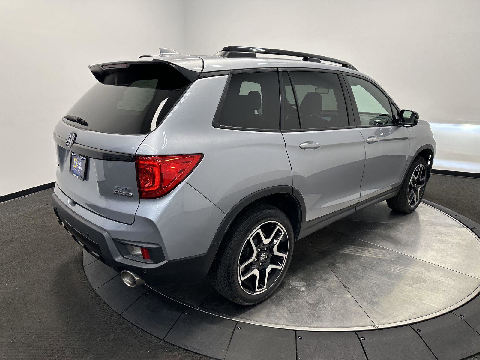 Certified 2022 Honda Passport Elite image 6