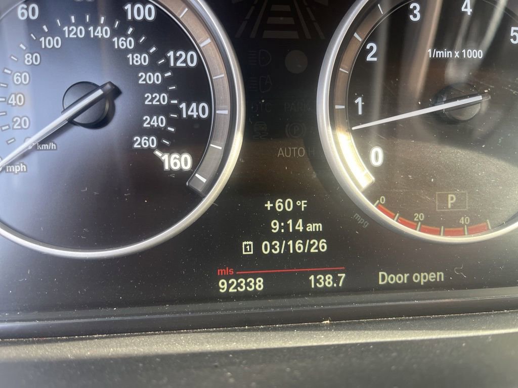 Used 2011 BMW 535i 535i image 8