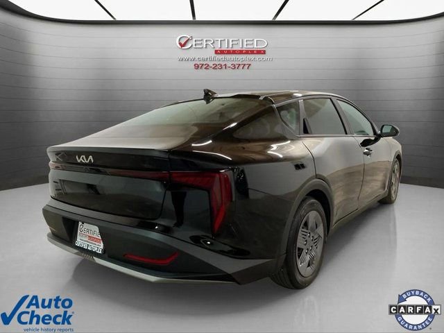 Used 2025 Kia K4 LX image 6