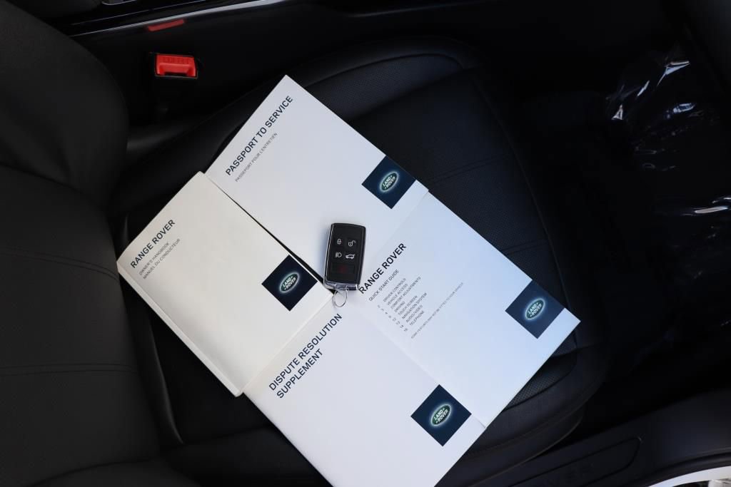 Used 2023 Land Rover Range Rover Evoque SE image 86