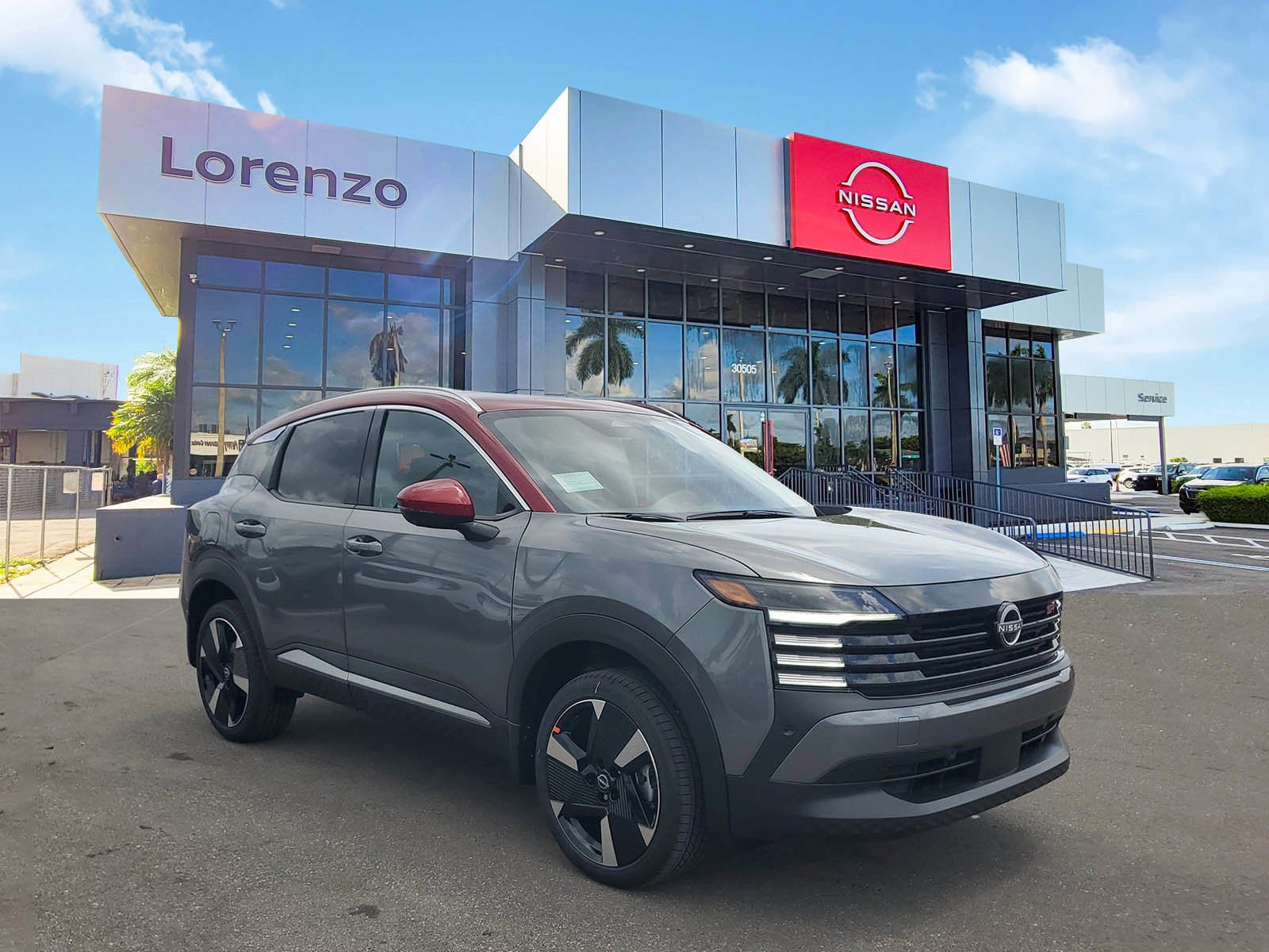 New 2026 Nissan Kicks SR FWD image 3