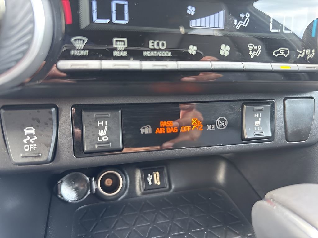 Used 2024 Toyota RAV4 XSE image 22