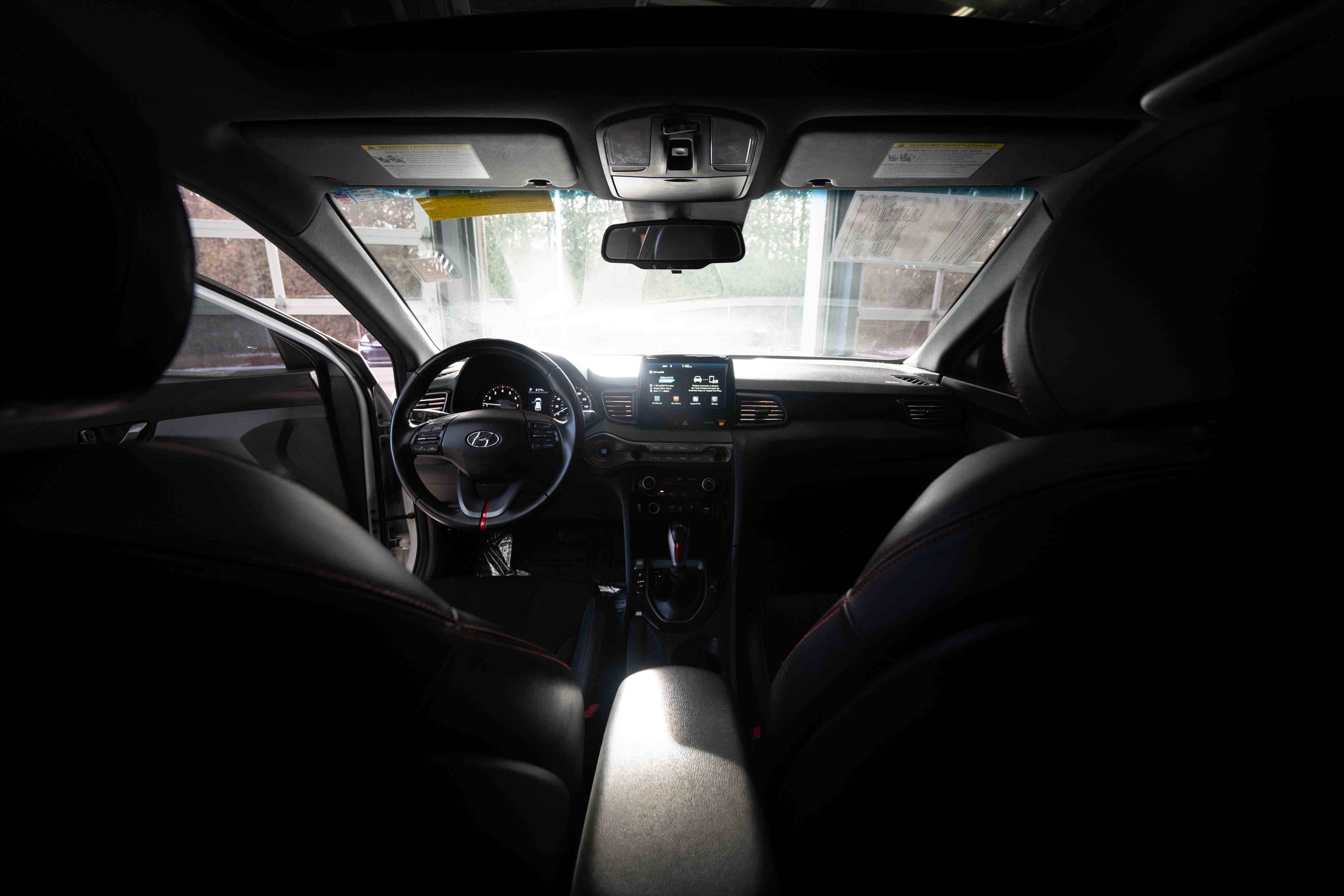 Used 2019 Hyundai Veloster 2.0 Premium image 19