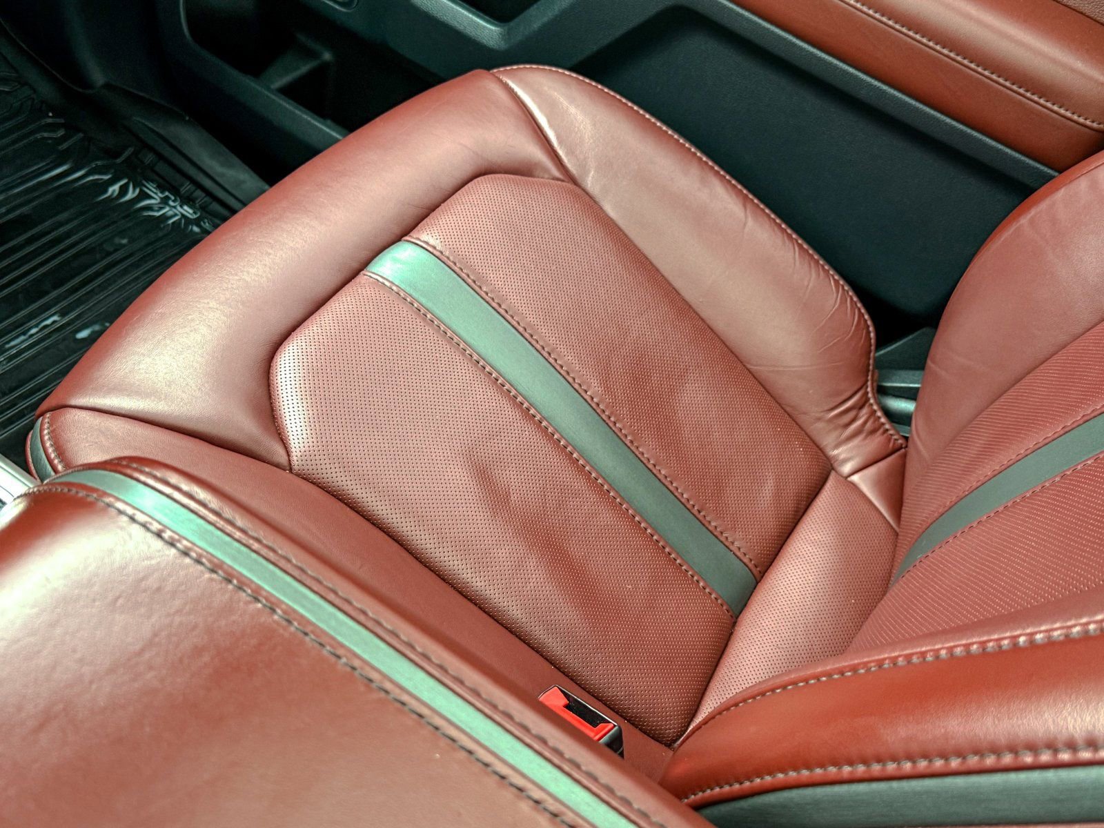 Certified 2022 Ford F350 Platinum w/ Tremor Off-Road Package image 37