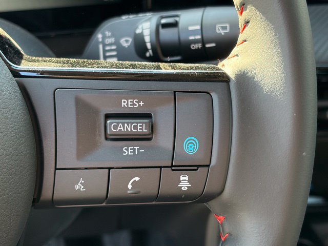 New 2026 Nissan Kicks SR FWD image 17