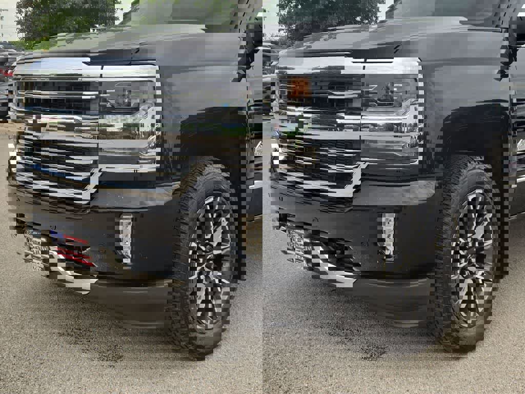 Used 2016 Chevrolet Silverado 1500 High Country image 11