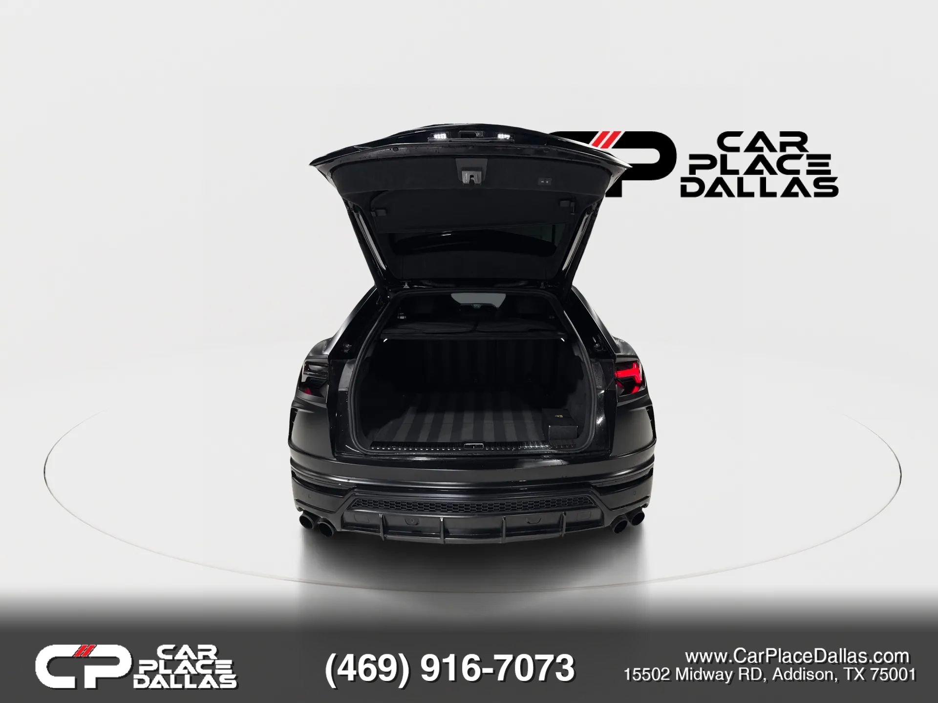 Used 2021 Lamborghini Urus AWD/4WD image 23