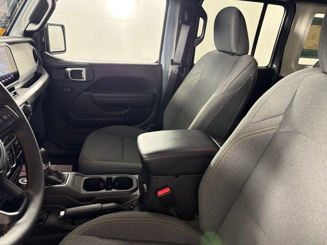 Used 2024 Jeep Wrangler Unlimited w/ Convenience Group AWD/4WD image 27