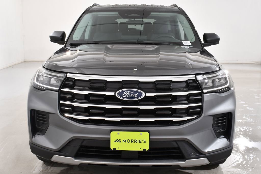New 2026 Ford Explorer Active AWD/4WD image 3