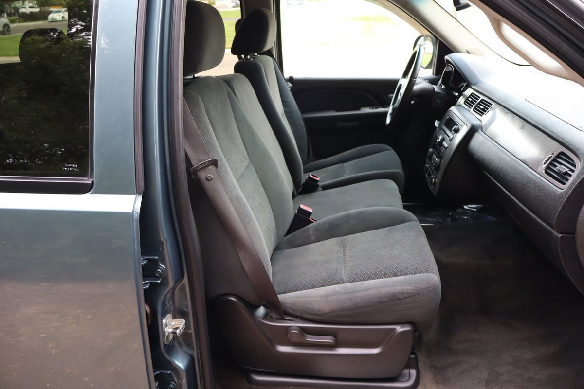 Used 2008 Chevrolet Tahoe LS image 22