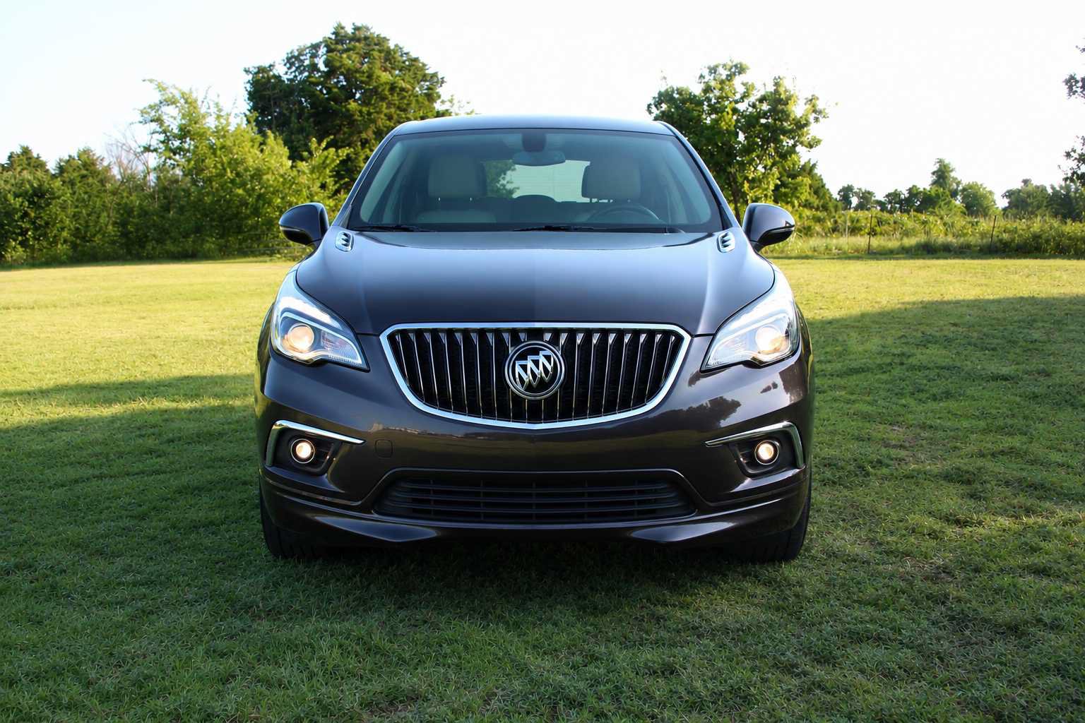 Used 2017 Buick Envision Preferred FWD image 3