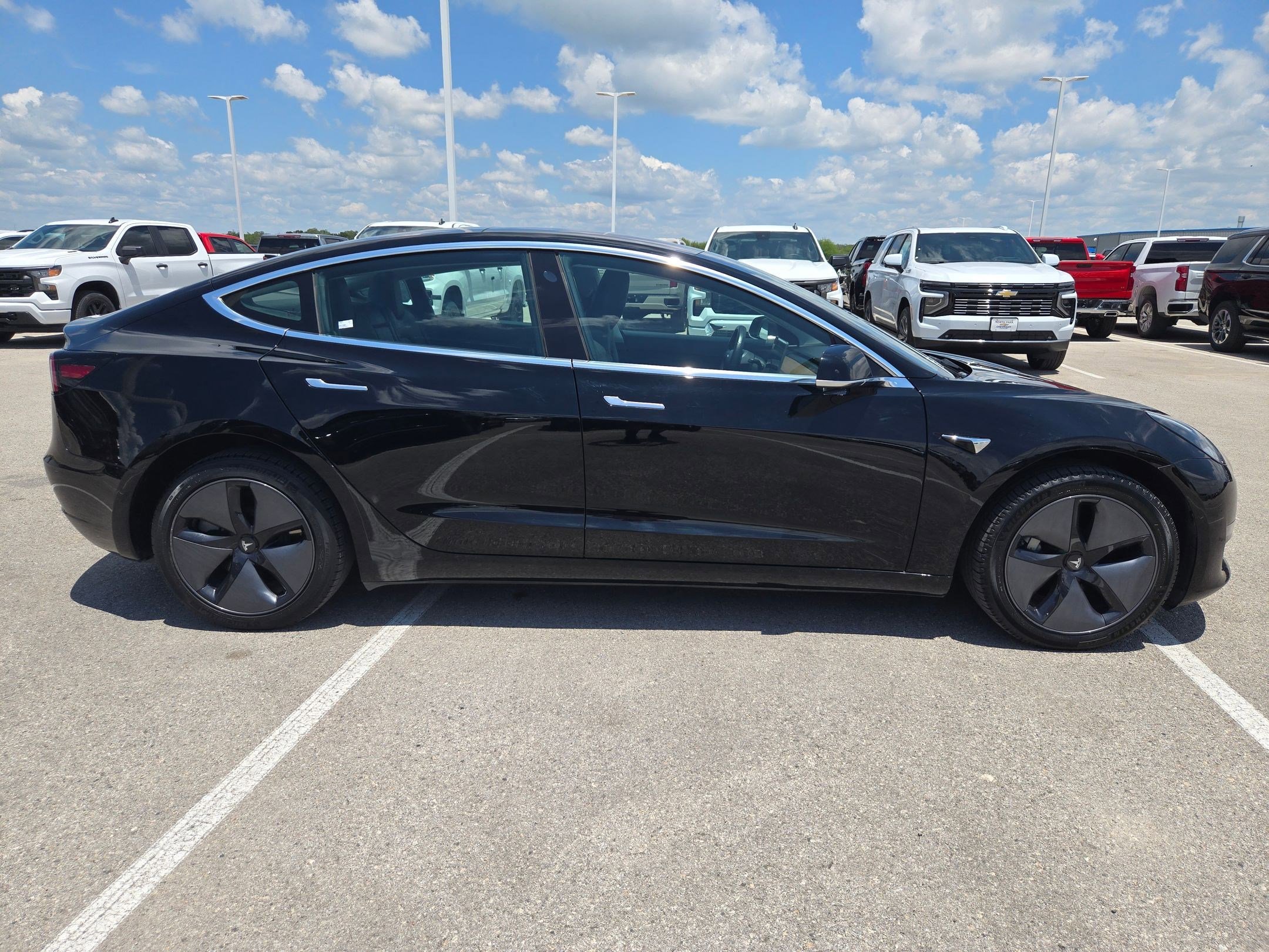 Used 2019 Tesla Model 3 RWD image 2