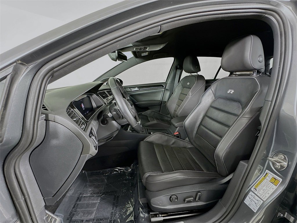 Used 2019 Volkswagen Golf R 4-Door image 20