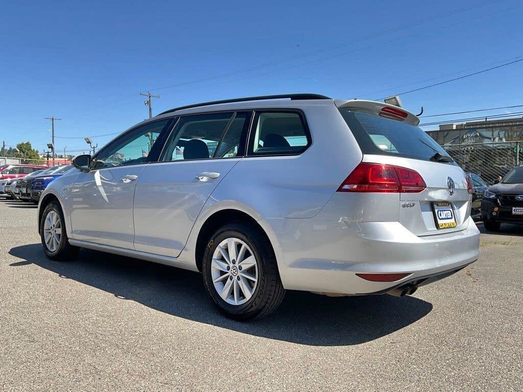 Used 2016 Volkswagen Golf S FWD image 6