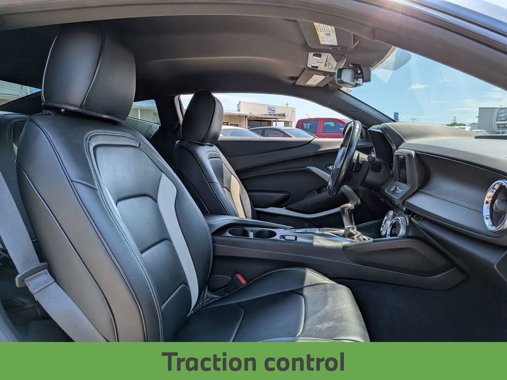 Used 2021 Chevrolet Camaro LT RWD image 27