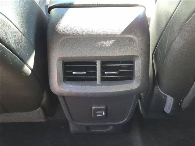 Used 2020 GMC Terrain SLT AWD/4WD image 16