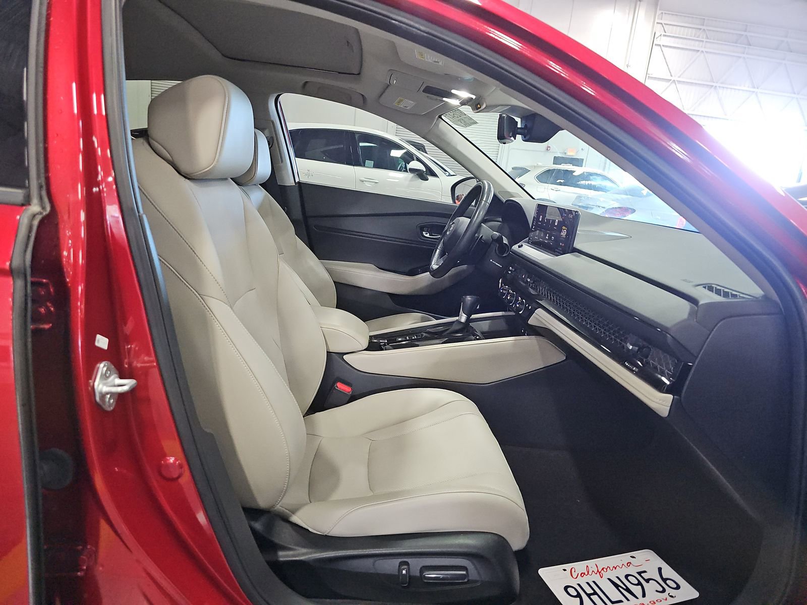 Used 2023 Honda Accord Touring image 8