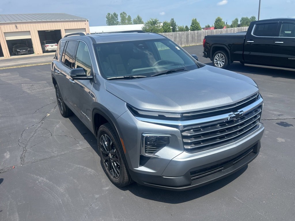 New 2026 Chevrolet Traverse LT w/ Sun and Wheel Package image 5