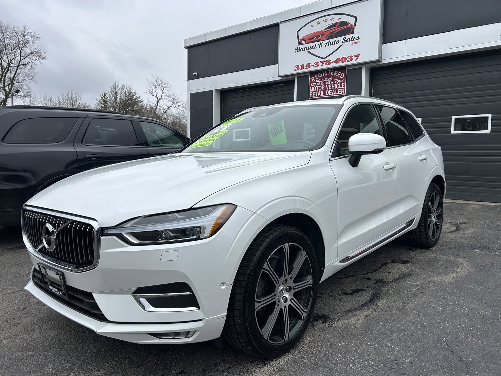 Used 2019 Volvo XC60 T6 Inscription w/ Protection Package AWD/4WD image 3