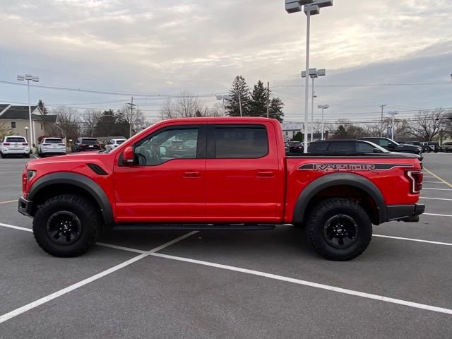 Used 2019 Ford F150 Raptor w/ Equipment Group 802A Luxury image 2