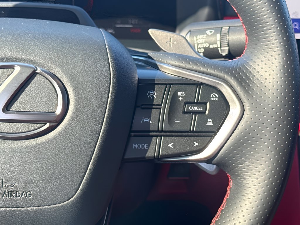 Used 2026 Lexus IS 350 F Sport w/ Technology Package RWD image 15